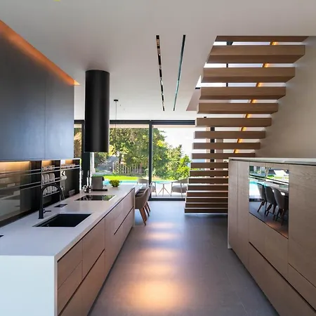 Casa Palmera Villa *